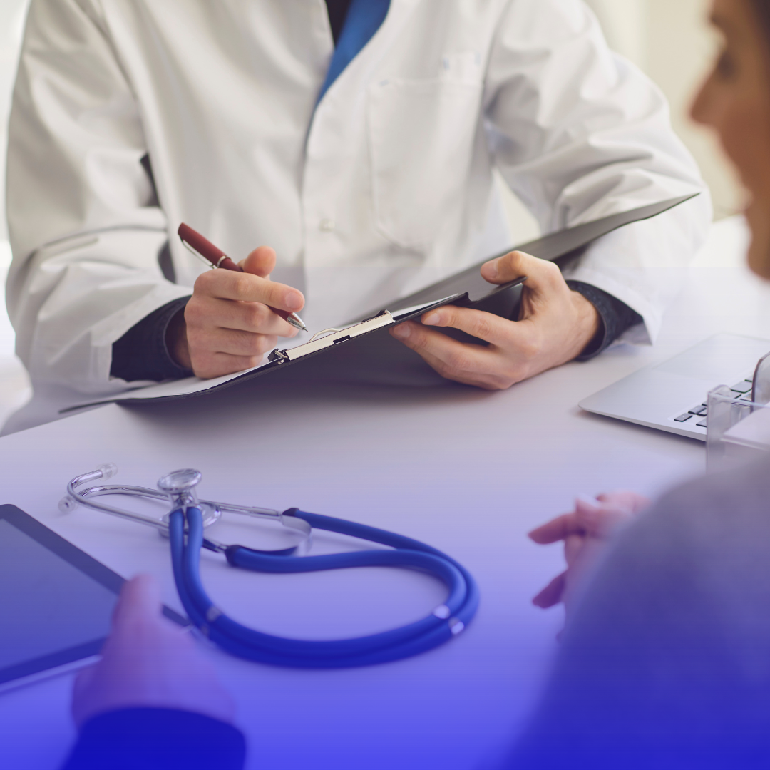 Más de 90 mil personas se quedarán sin servicio médico por falta de pagos del FOMAG