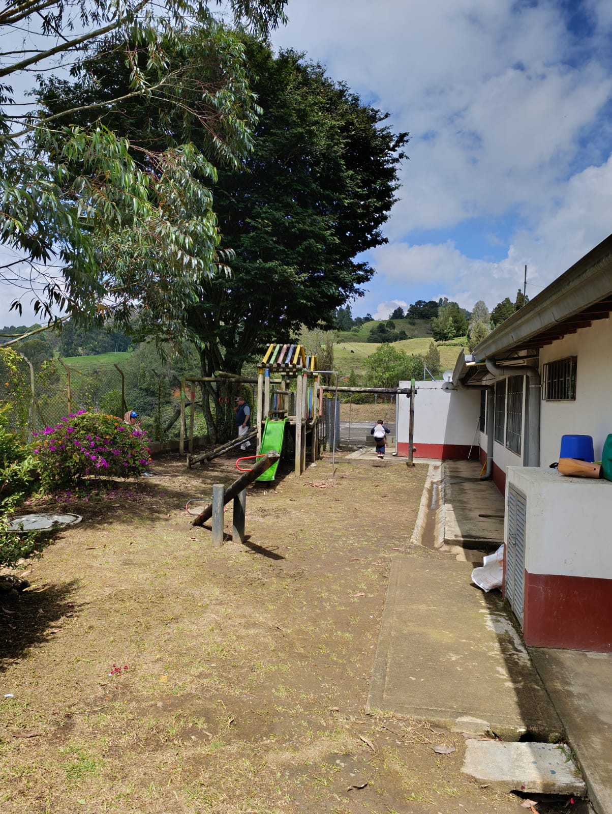 Escuela La Cascada impulsa estrategias de Educación, ambiente y comunidad