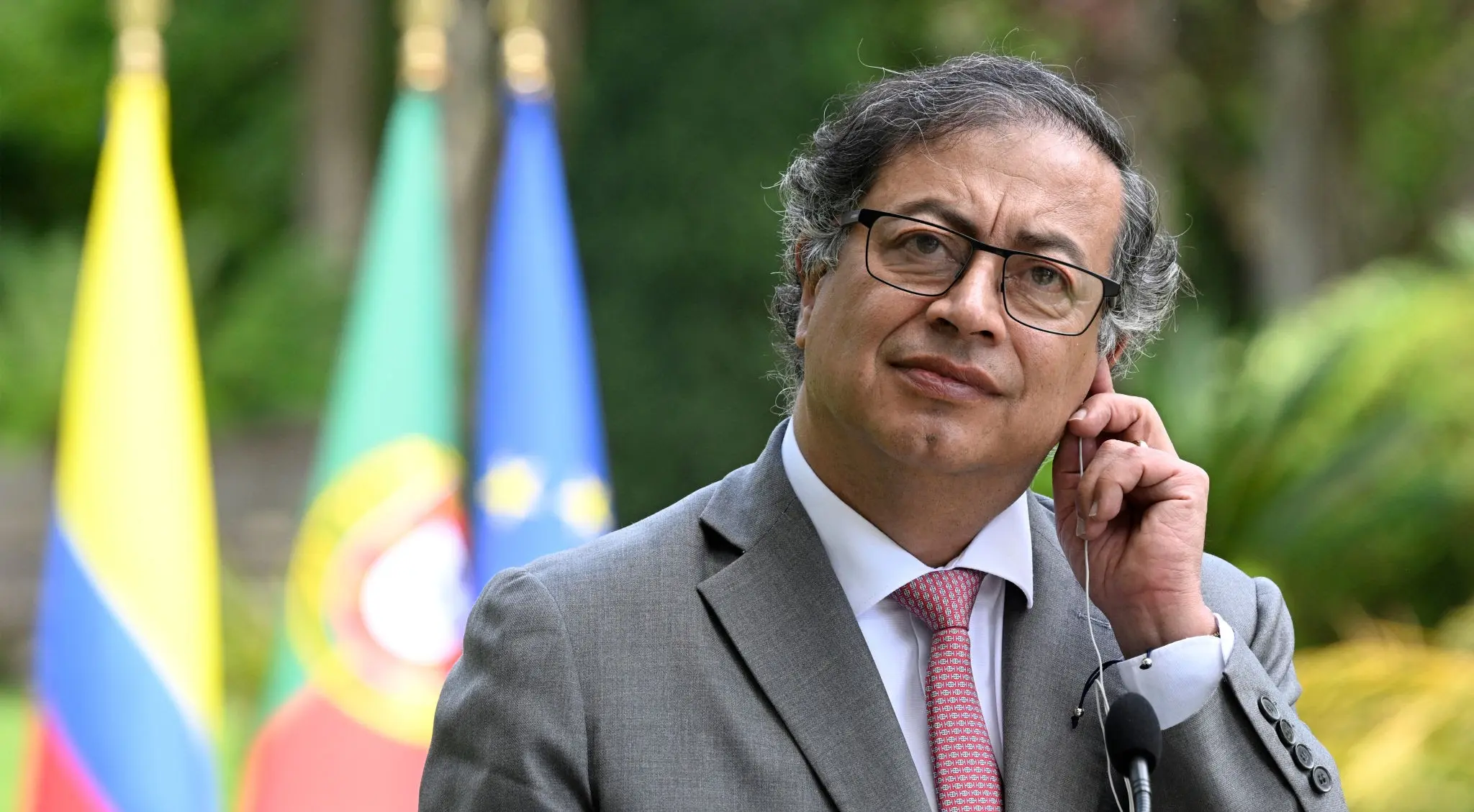 Transmisión en Vivo del Consejo de Ministros Revela Profundas Tensiones en el Gobierno de Petro