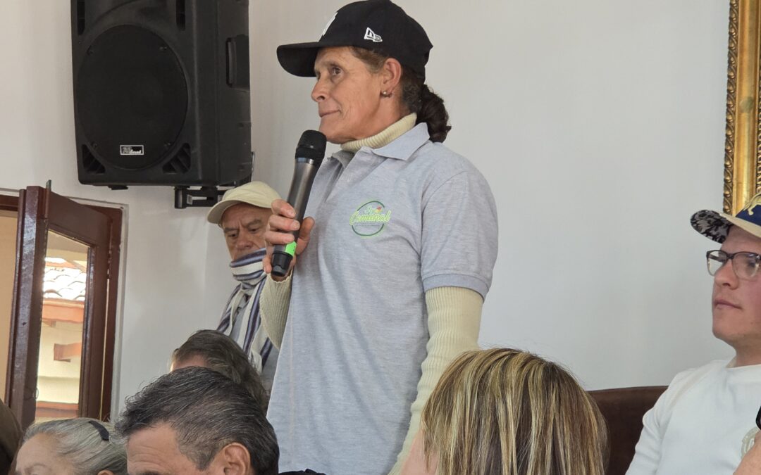 Líderes comunales de San Pedro de los Milagros exponen necesidades ante el Concejo Municipal