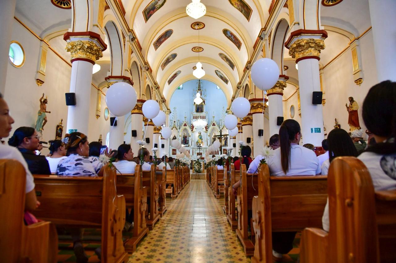 Antioquia encendió velas en memoria de Michelle Dahiana Henao y acompañó a su familia